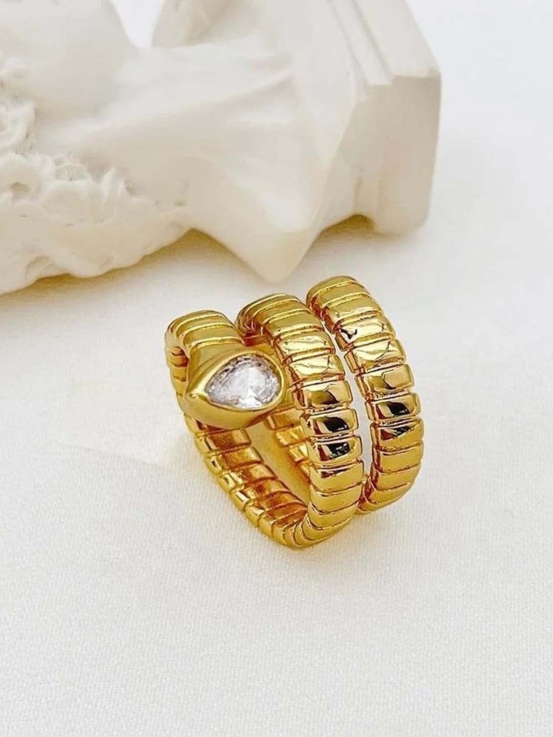 

Dorada Jewellery Gold-Plated Stainless Steel CZ Studded Finger Ring