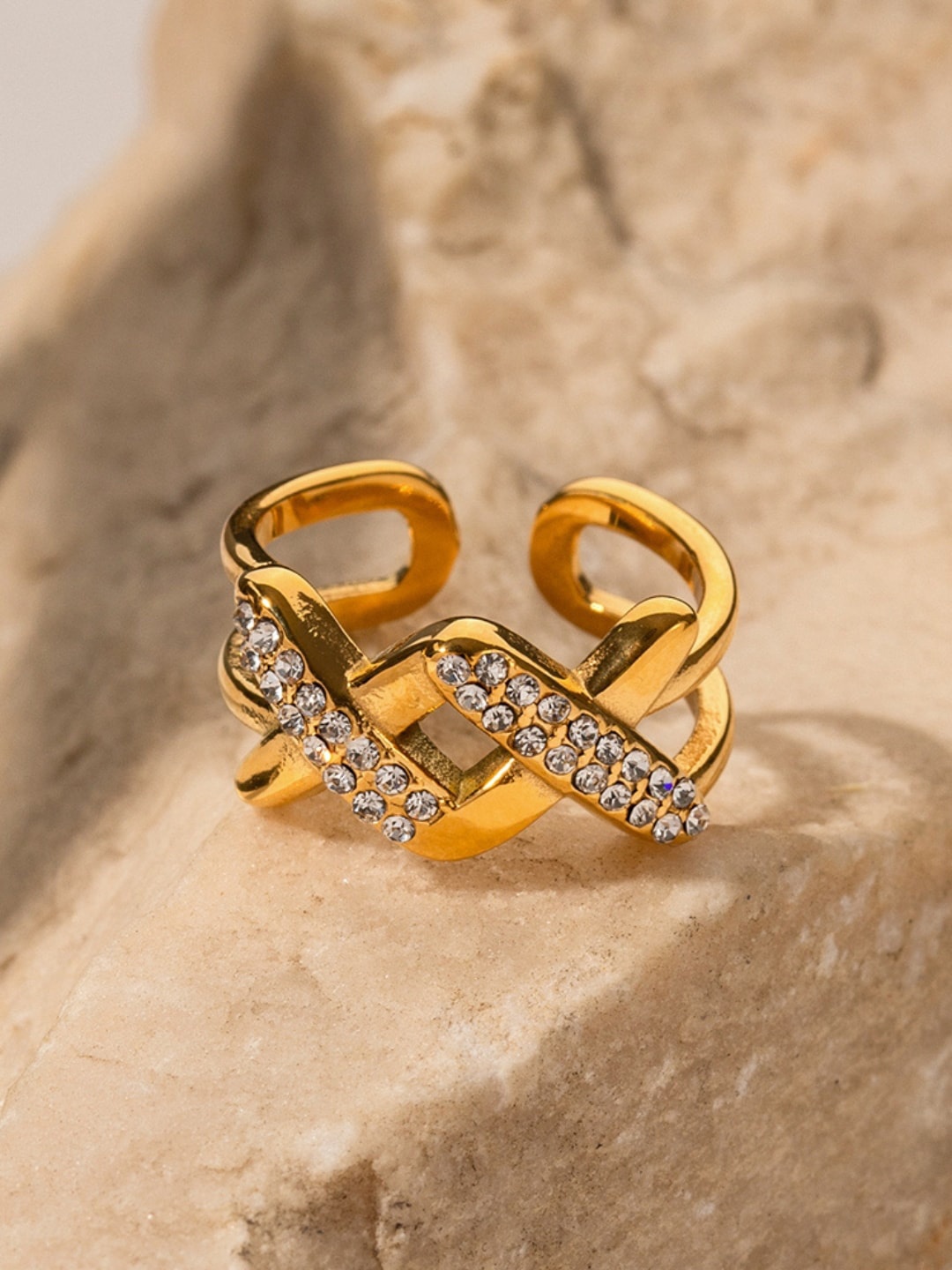 

Dorada Jewellery Gold Plated Cubic Zirconia Studded Finger Ring