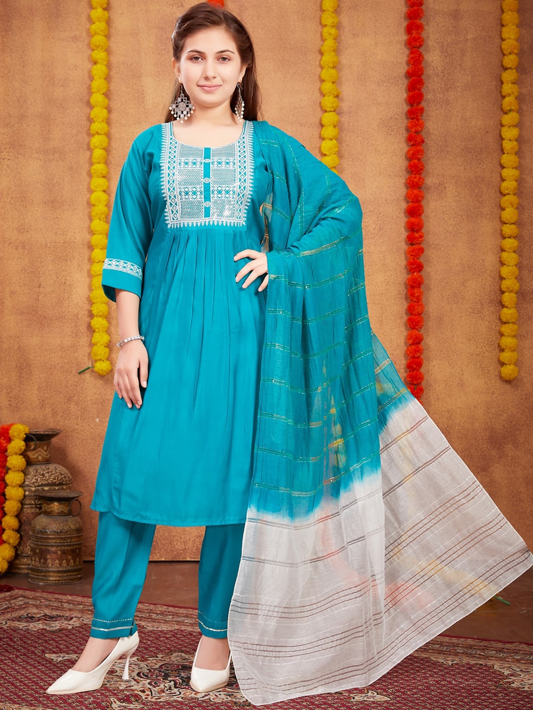 

Aarika Girls Geometric Yoke Design Thread Work Pure Silk Kurta With Trousers & Dupatta, Turquoise blue