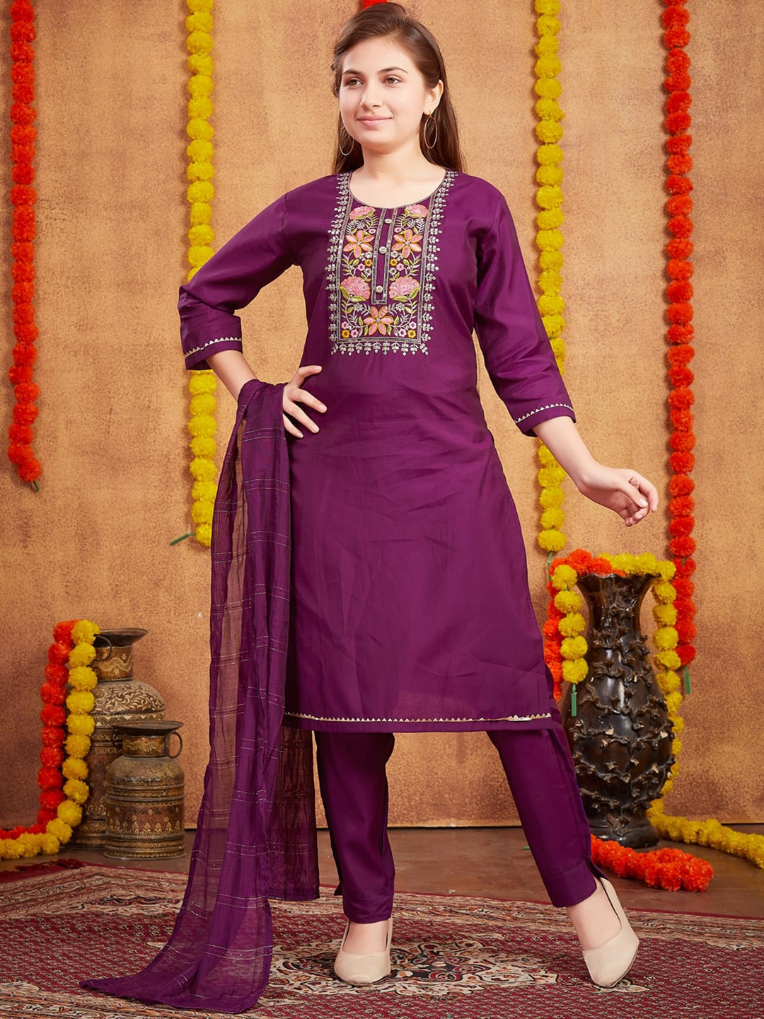 

Aarika Girls Ethnic Motifs Yoke Design Pure Silk Straight Kurta & Trouser With Dupatta, Purple