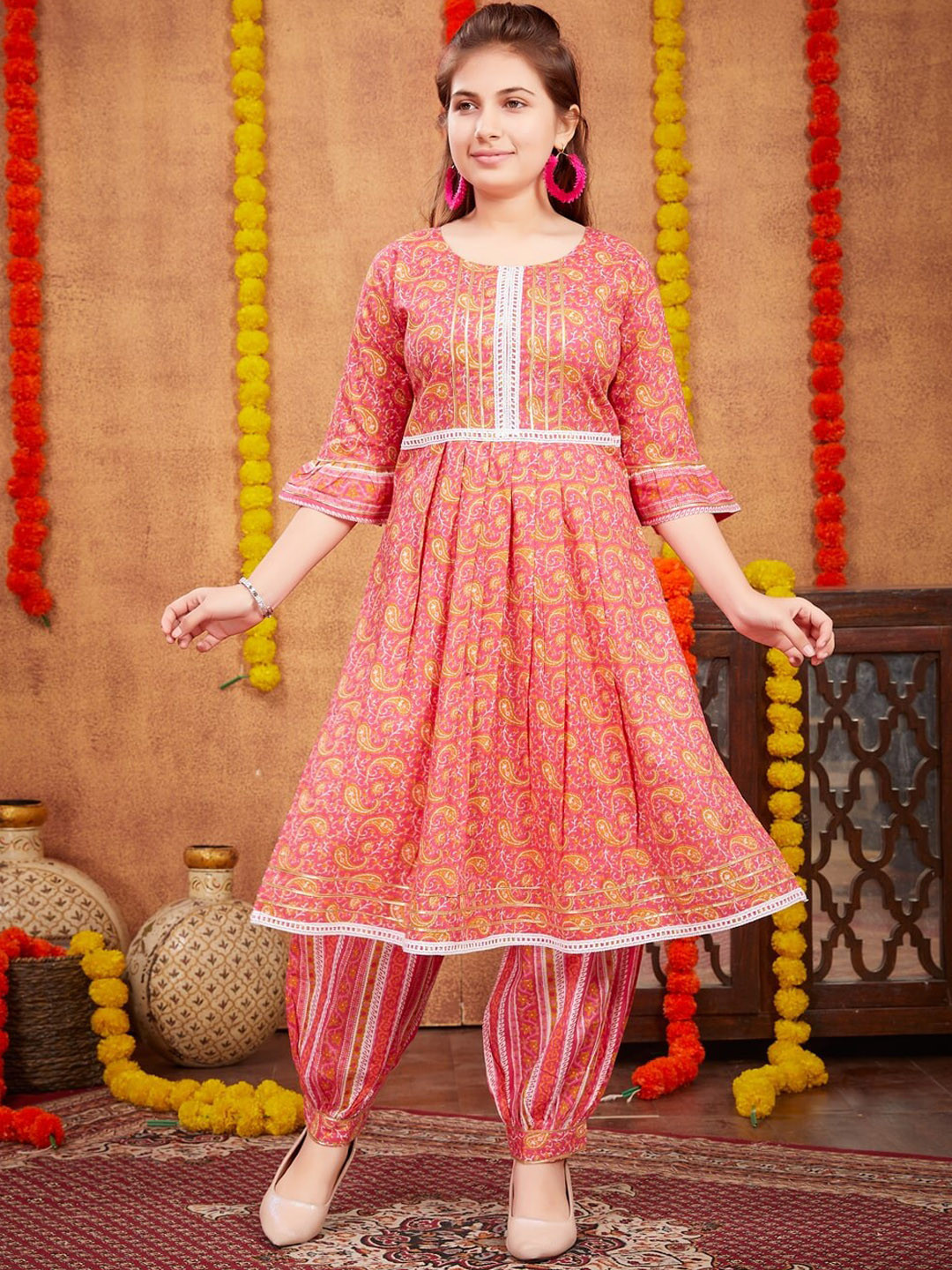 

Aarika Girls Paisley Printed Gotta Patti Detailed Pure Cotton A-Line Kurta With Salwar, Pink
