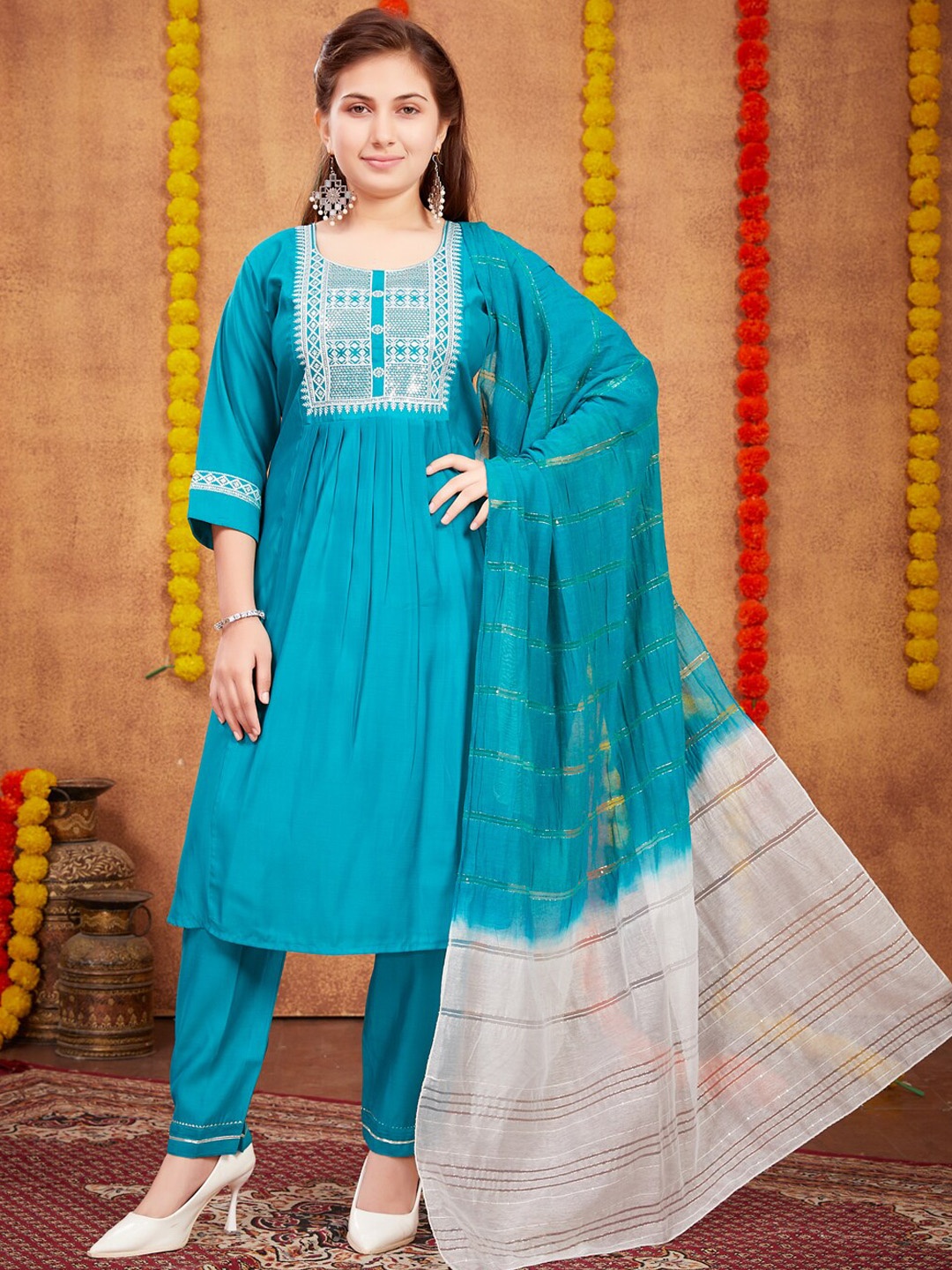 

BAESD Girls Ethnic Motifs Yoke Design Regular Pure Silk Kurta With Trousers & Dupatta, Turquoise blue