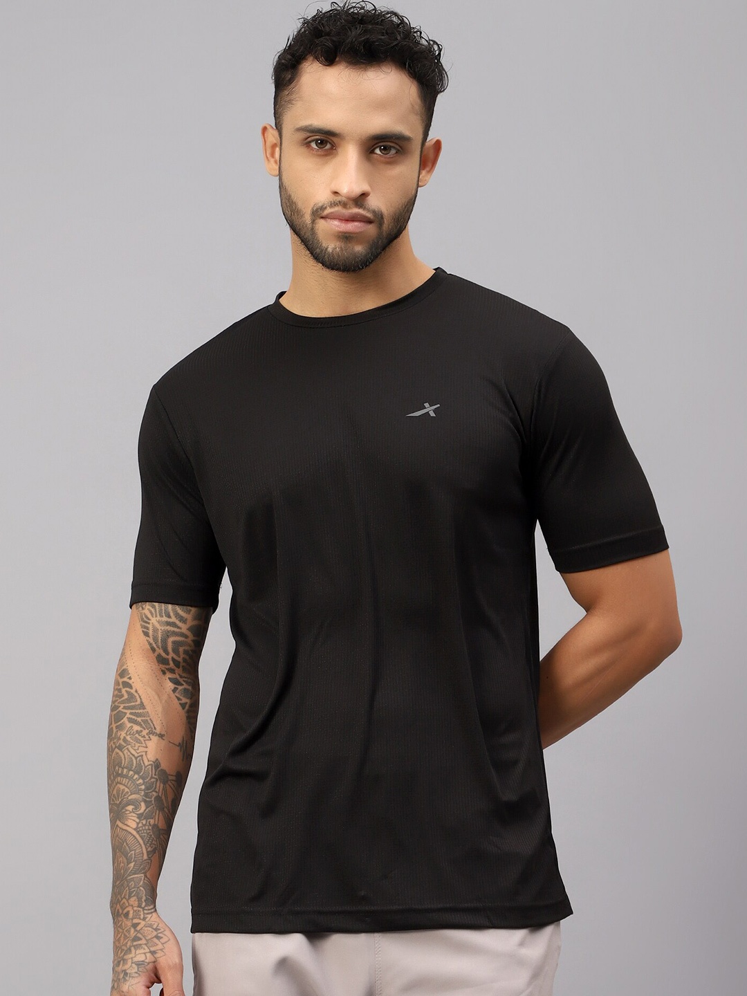 

VECTOR X Round Neck Short Sleeves Sports T-shirt, Black