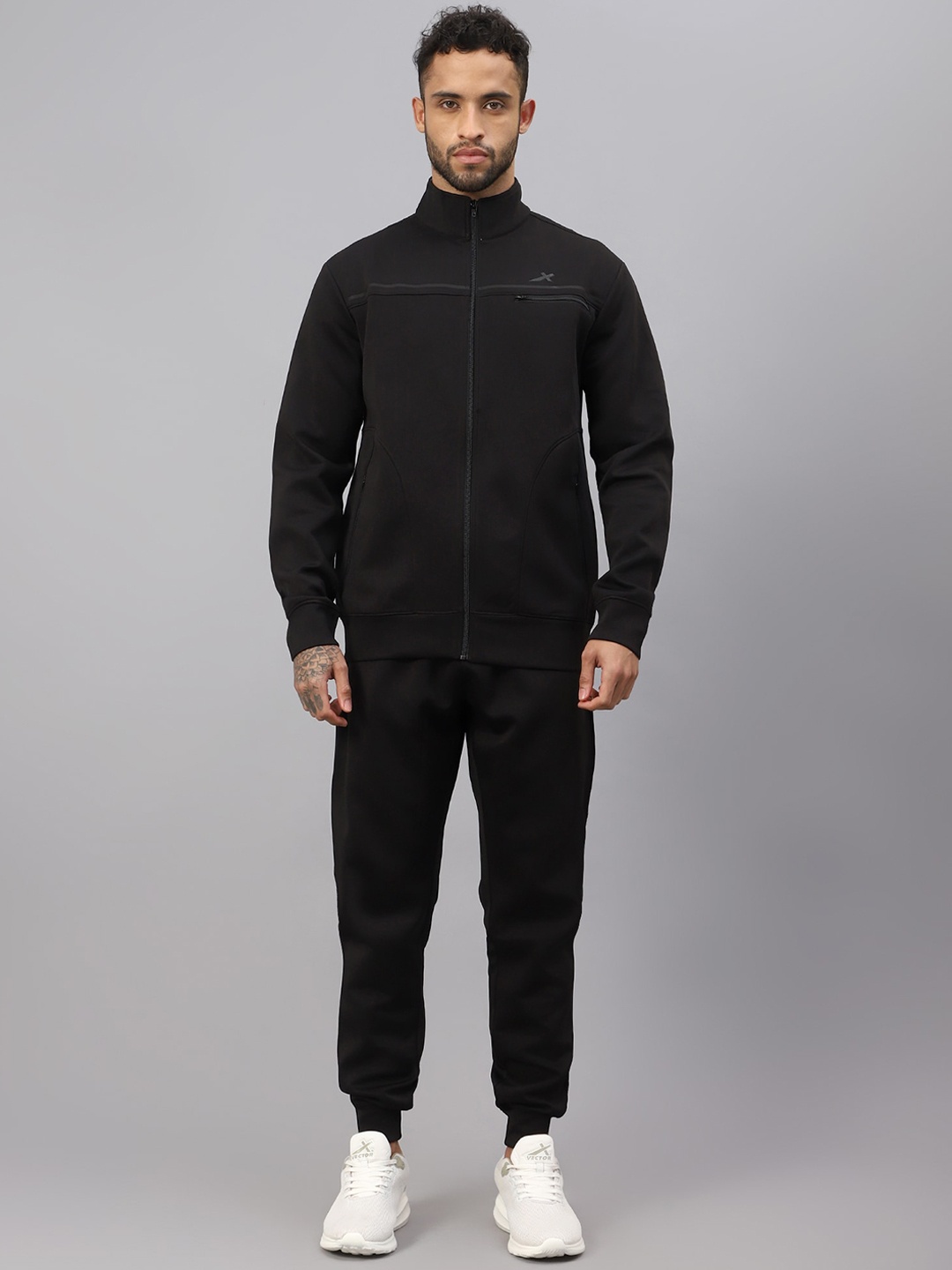 

VECTOR X Mock Collar Tracksuit, Black