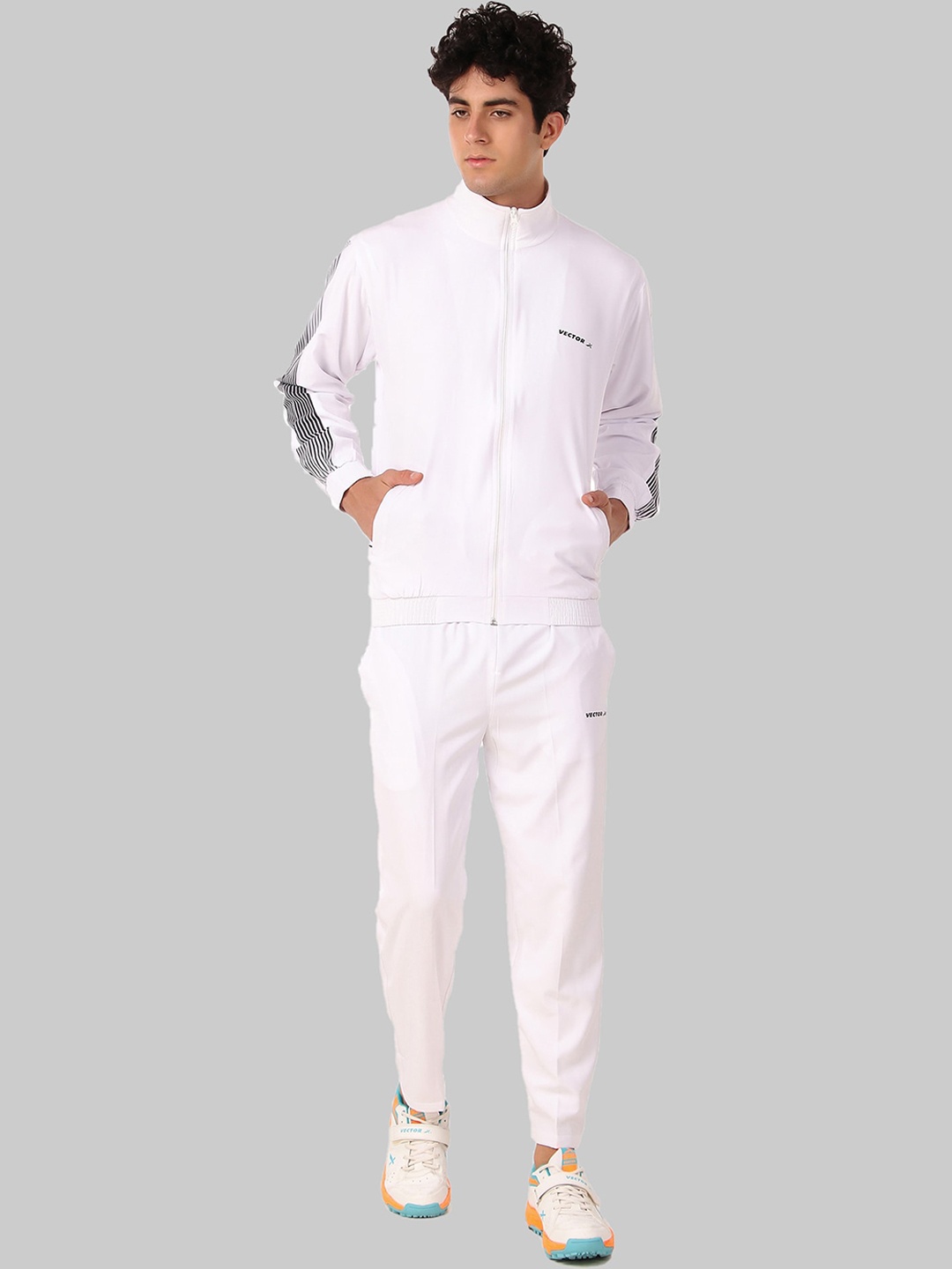 VECTOR X Men Long Sleeved Tracksuit, White