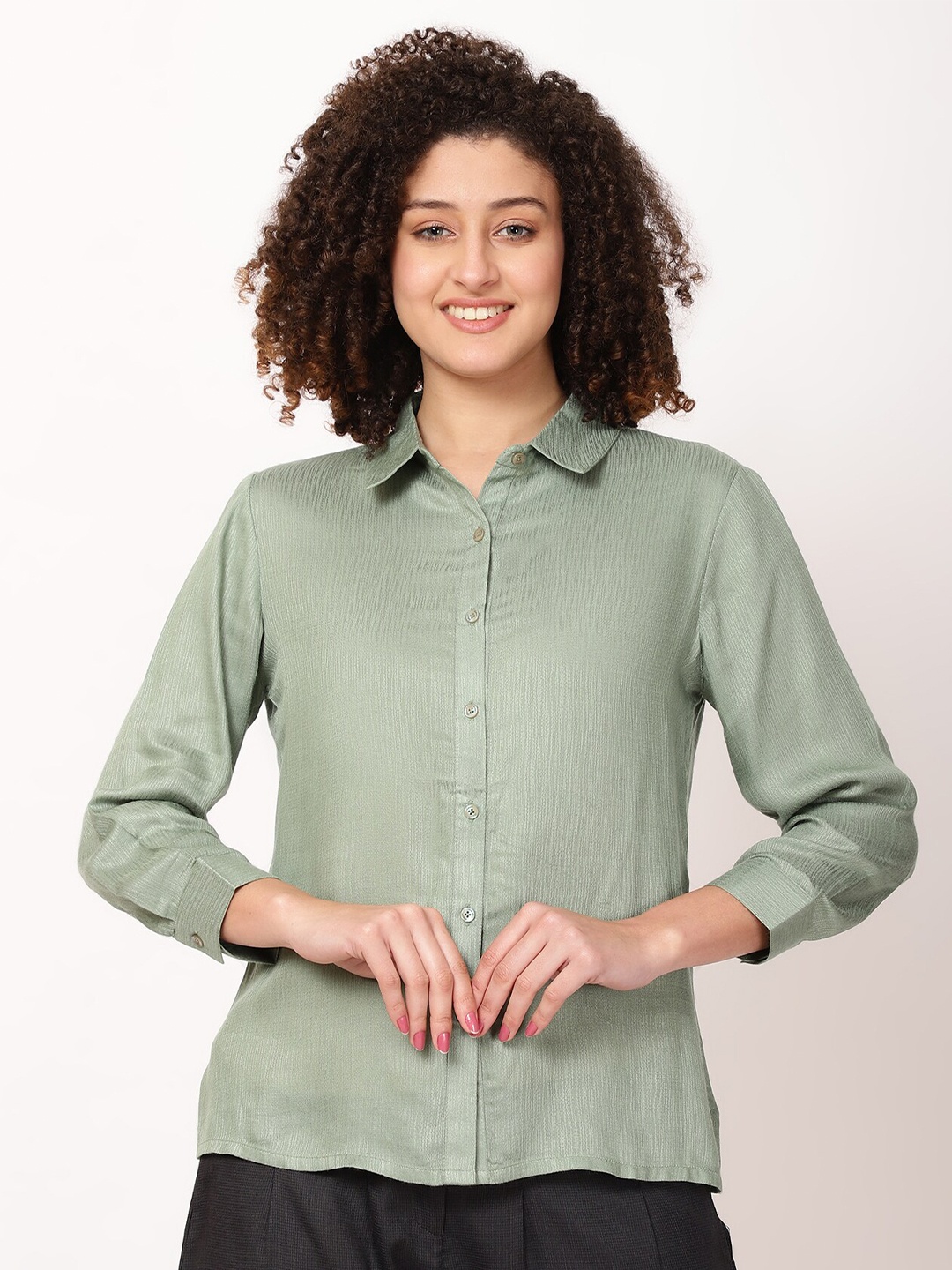 

FUTURO Spread Collar Casual Shirt, Green