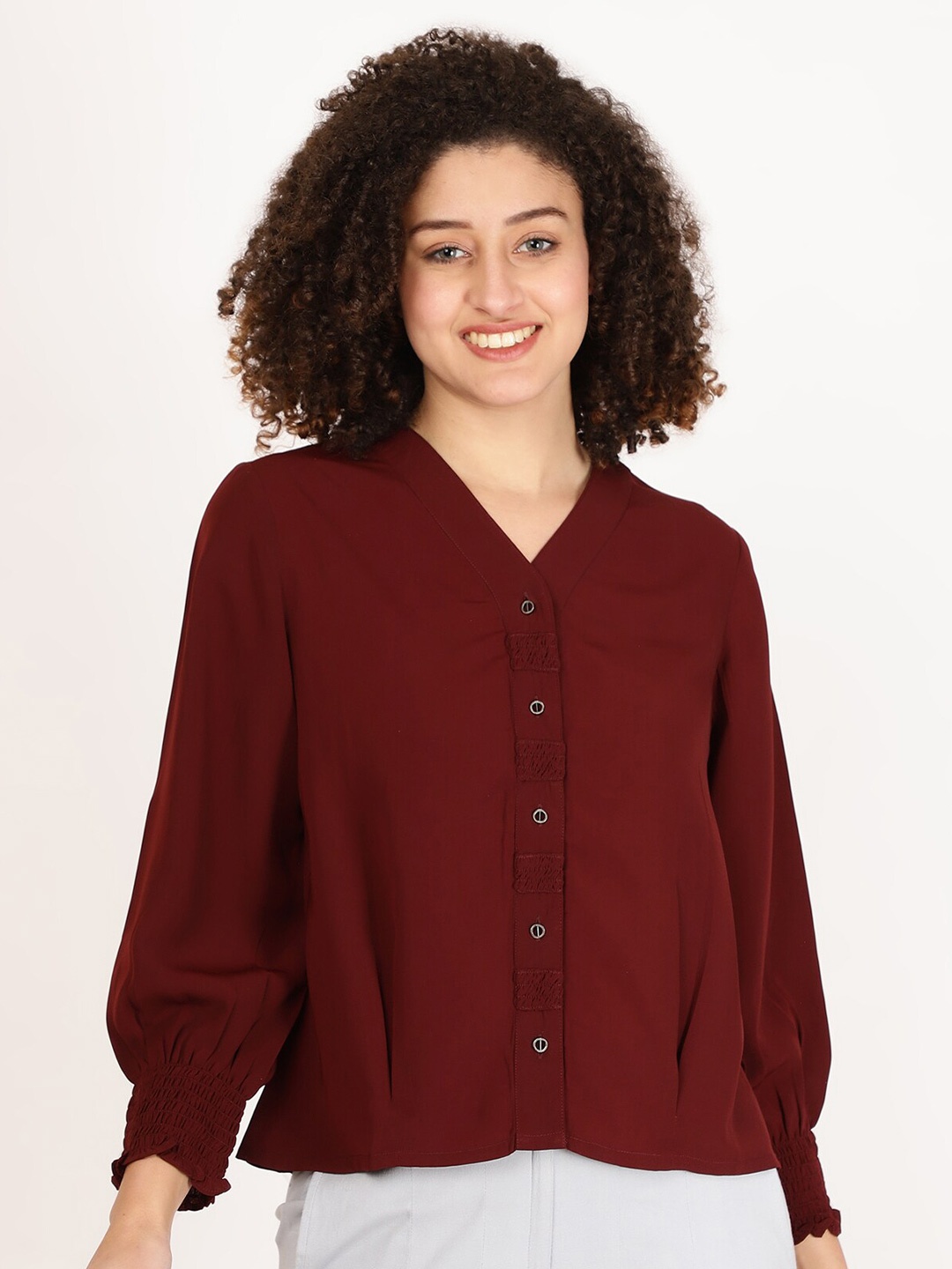 

FUTURO Maroon Cuffed Sleeves Smocked Shirt Style Top