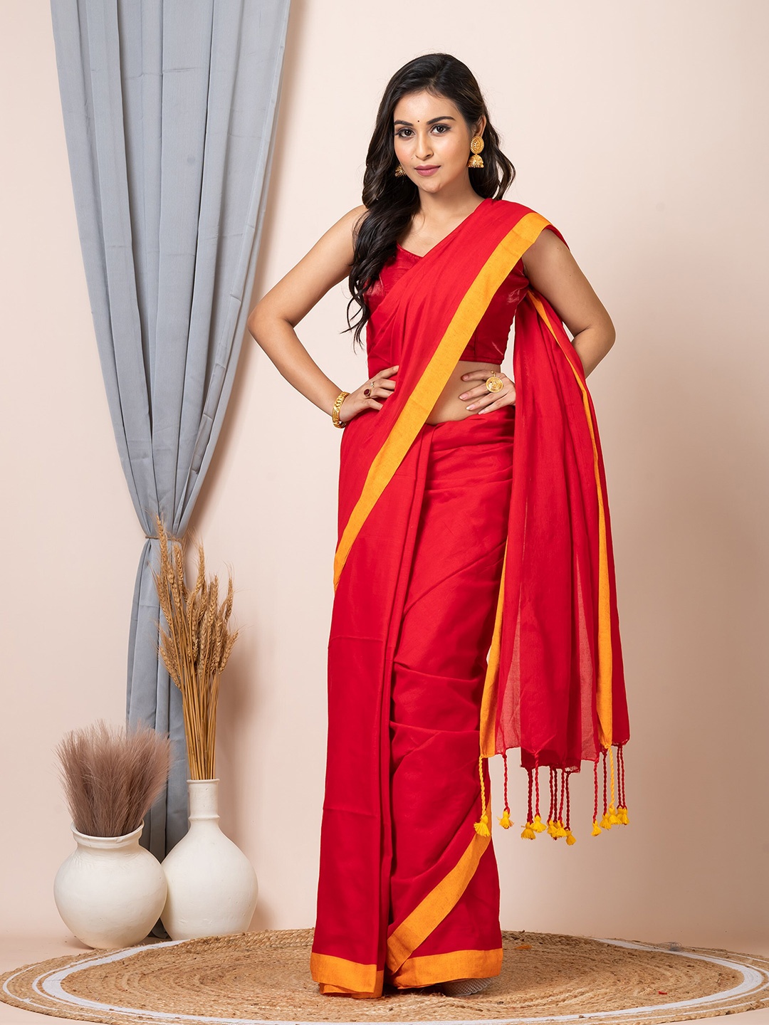 

Laa Calcutta Pure Cotton Saree, Red