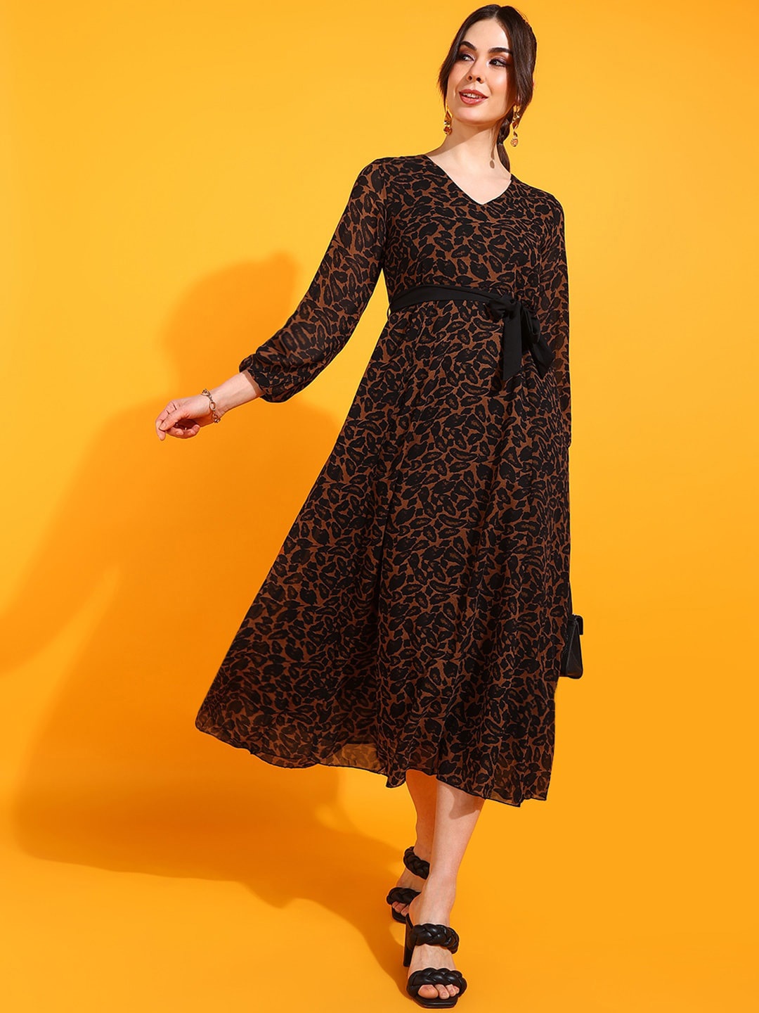 

DressBerry Brown Leopard Printed Georgette V-Neck Fit & Flare Midi Dress with Belt, Black