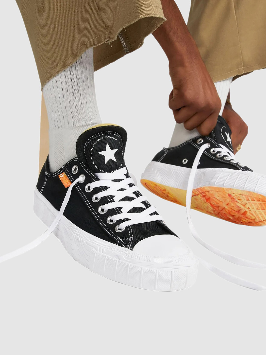 

Converse Unisex Chuck Taylor All Star Seasonal Color Low Top Sneakers, Black