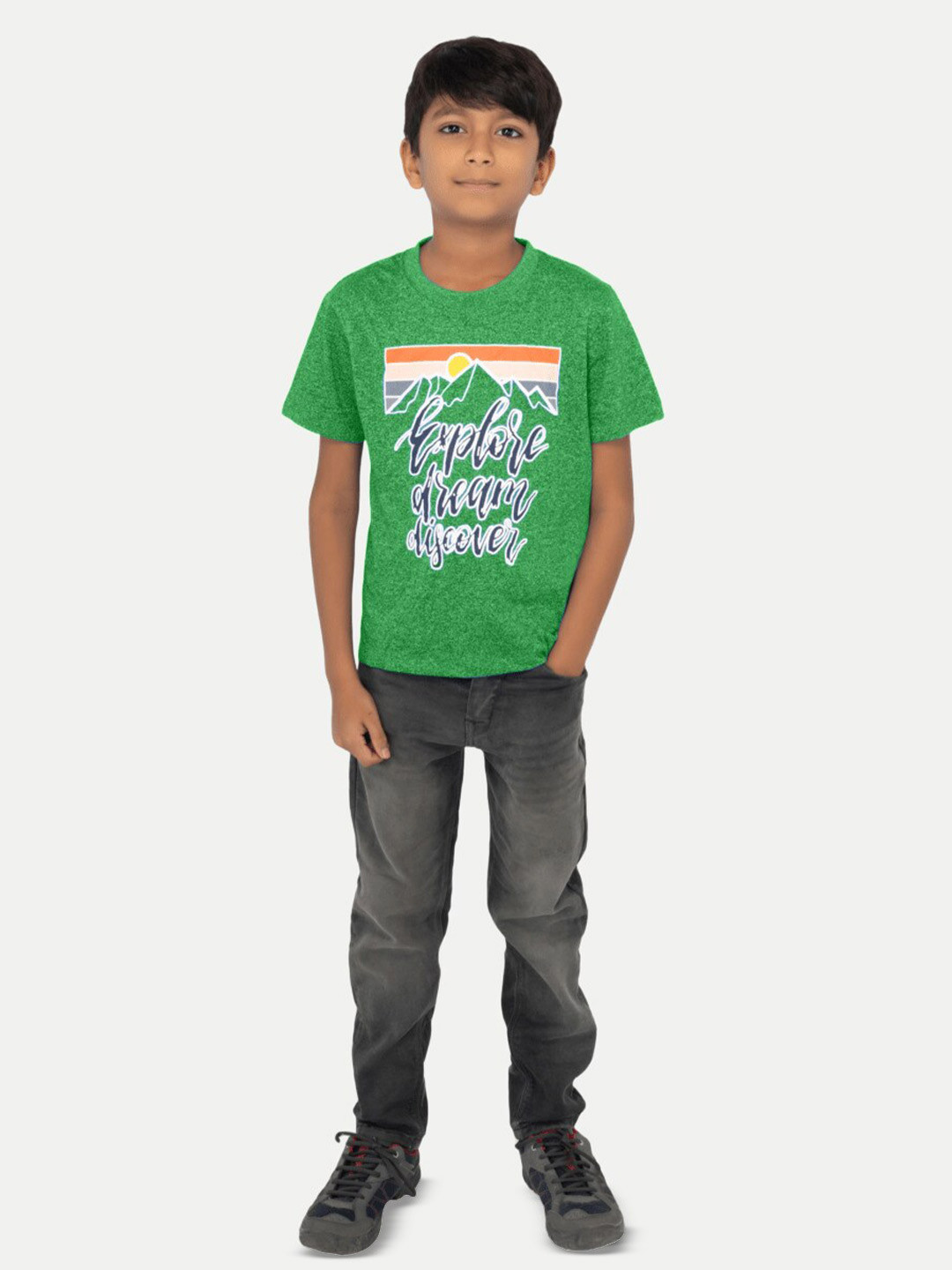 

BAESD Boys Typography Printed Cotton T-shirt, Green