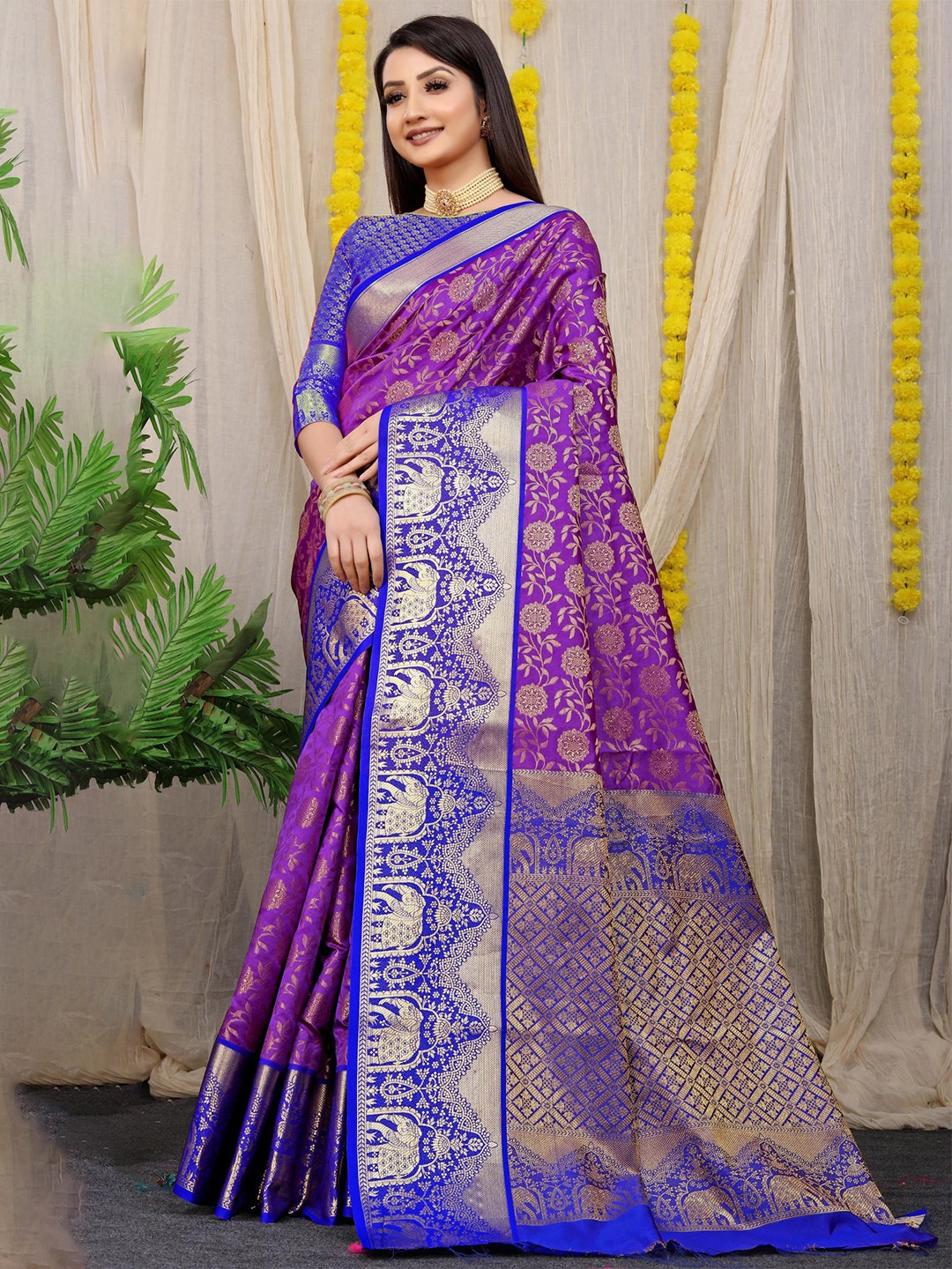 

PATIALAPICKS Ethnic Motifs Woven Design Zari Pure Silk Kanjeevaram Saree, Purple