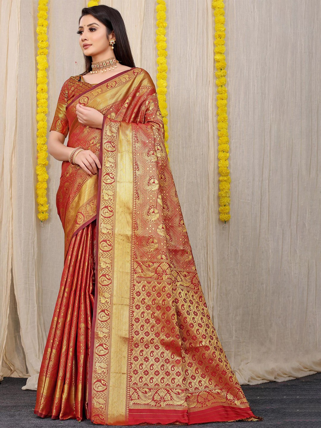 

PATIALAPICKS Woven Design Zari Pure Silk Kanjeevaram Saree, Red