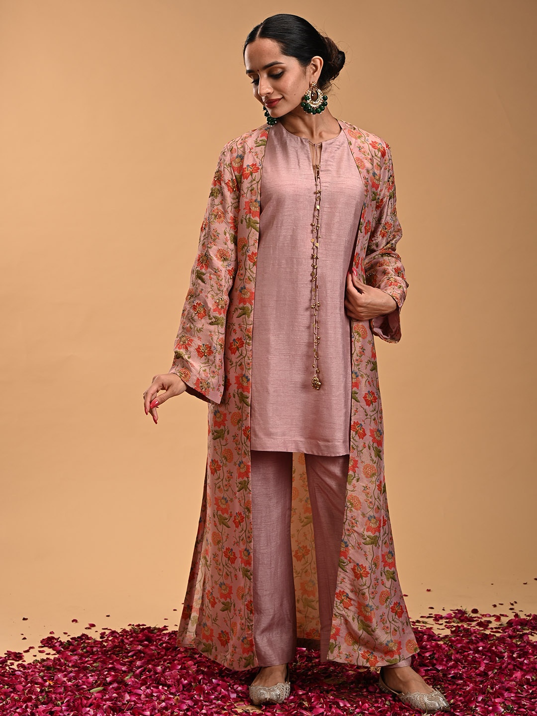 

RIRASA Women Floral Printed Longline Cape Jackert, Pink