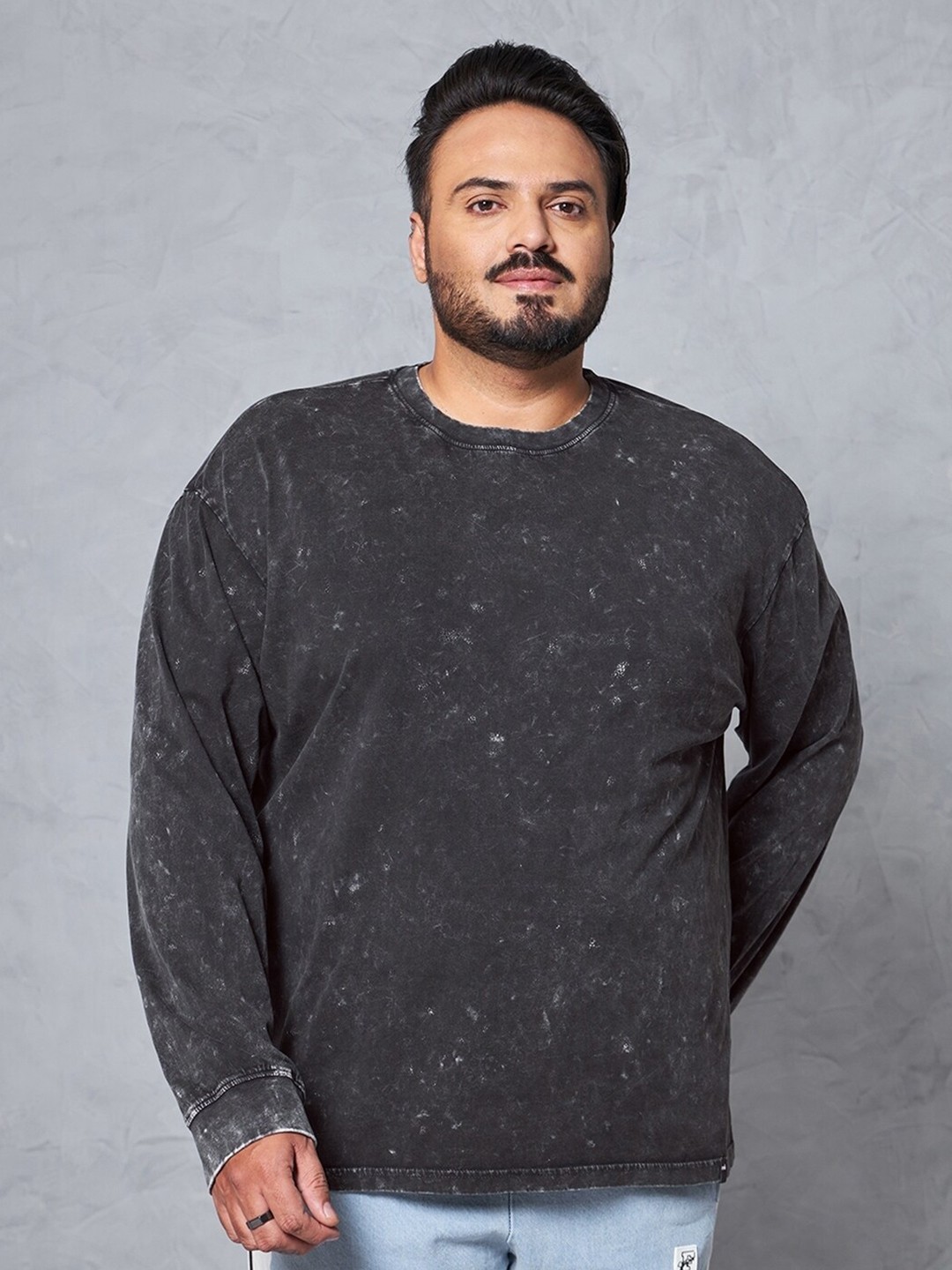 

Bewakoof Plus Round Neck Long Sleeves Printed Cotton T-shirt, Grey