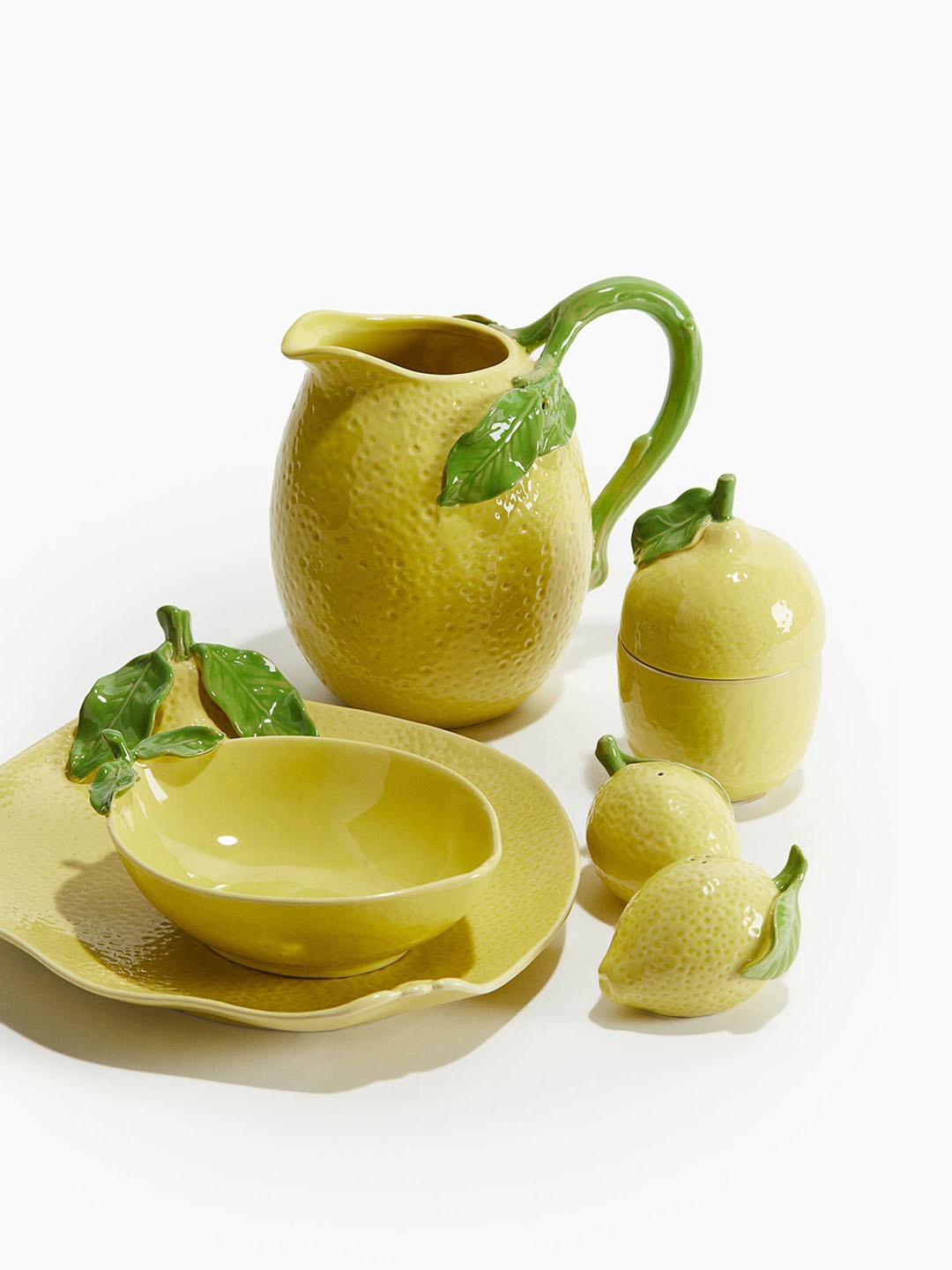 

H&M 2-Pcs Yellow Stoneware Salt & Pepper Shakers