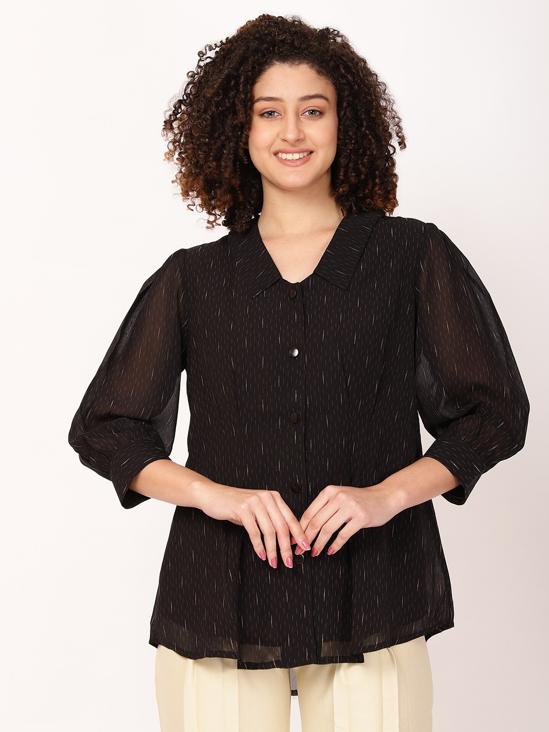 

FUTURO Geometric Printed V-Neck Shirt Style Top, Black