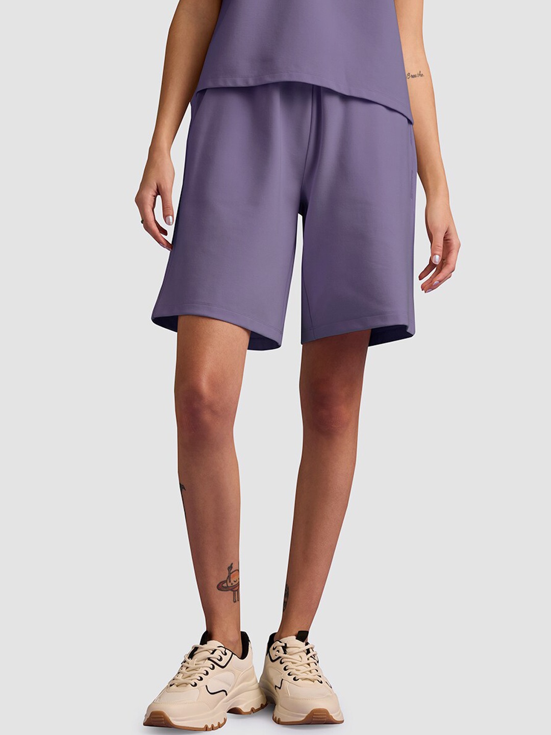 Muvazo Women Mid-Rise Sports Shorts, Purple