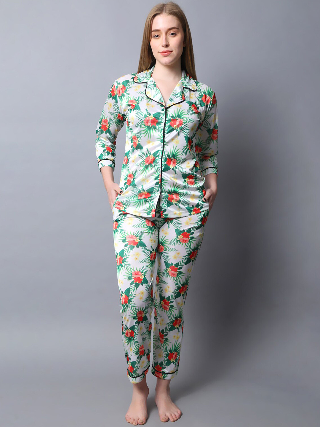 

Xivir Conversational Printed Lapel Collar Satin Night suit, Green