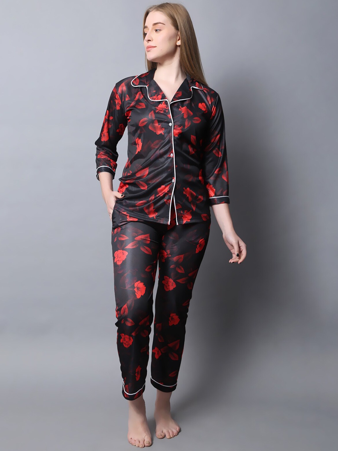 

Xivir Floral Printed Lapel Collar Satin Night suit, Black
