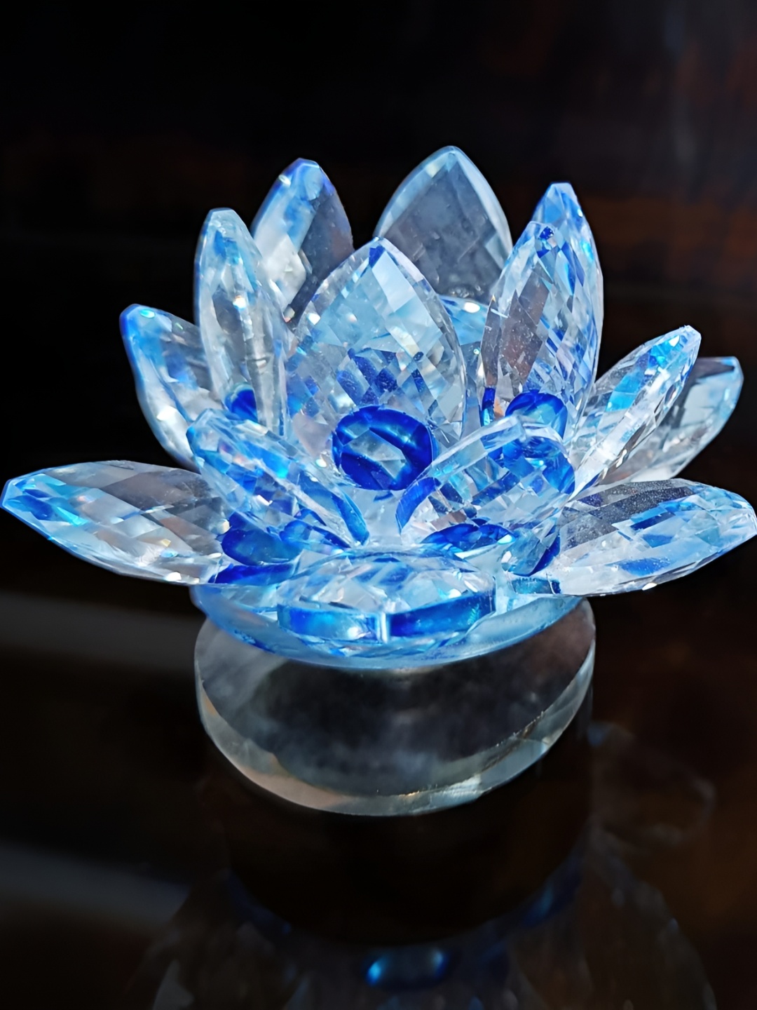 

Shubhanjali Blue Crystal Lotus Showpiece