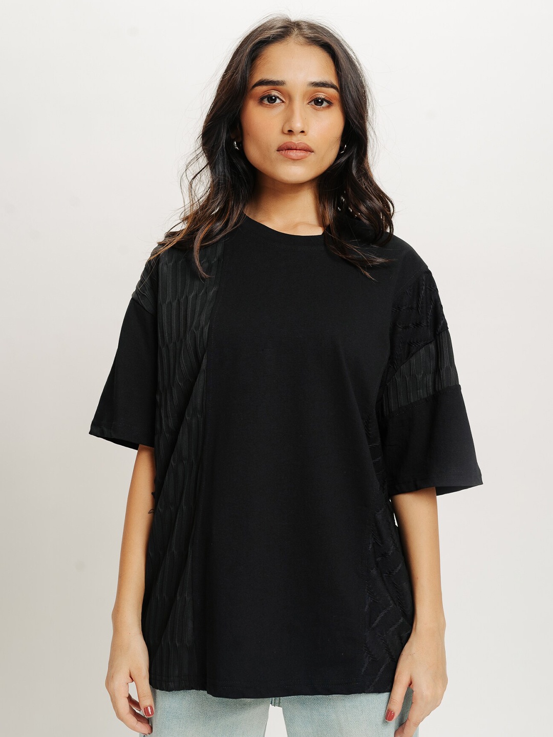 

FREAKINS Round Neck Short Sleeves Cotton Pockets T-shirt, Black