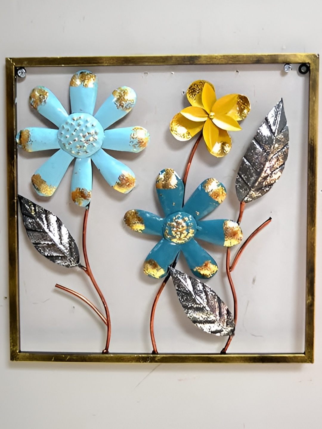 CraftVatika Beige & Blue Metal Flower Hanging Wall Decor