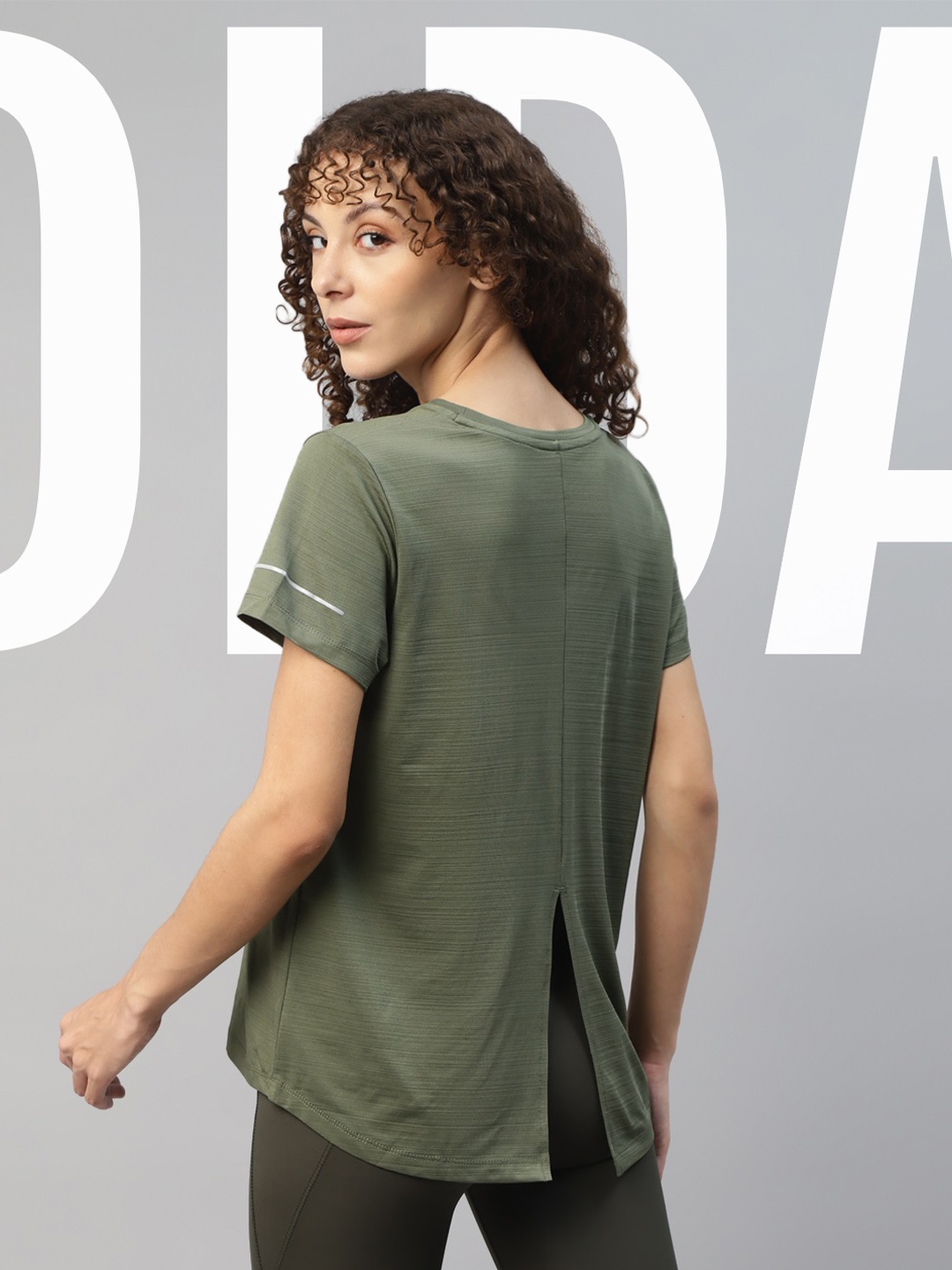 

DIDA Round Neck Short Sleeves T-shirt, Green