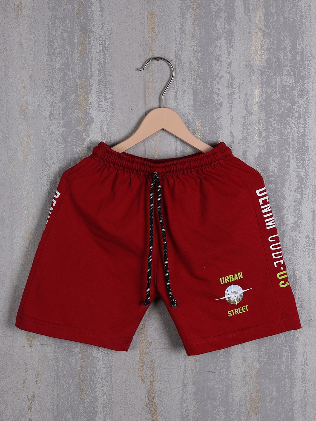 

Albion Boys Typography Printed Shorts, Maroon