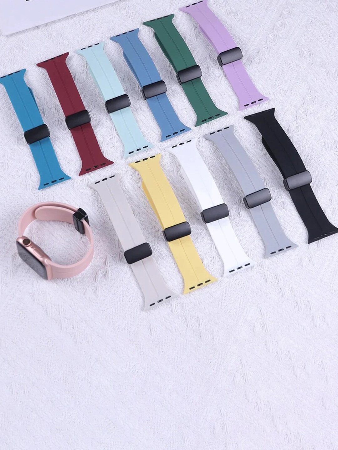 

PEEPERLY Magnetic Lock Strap For Apple Watch, Orange