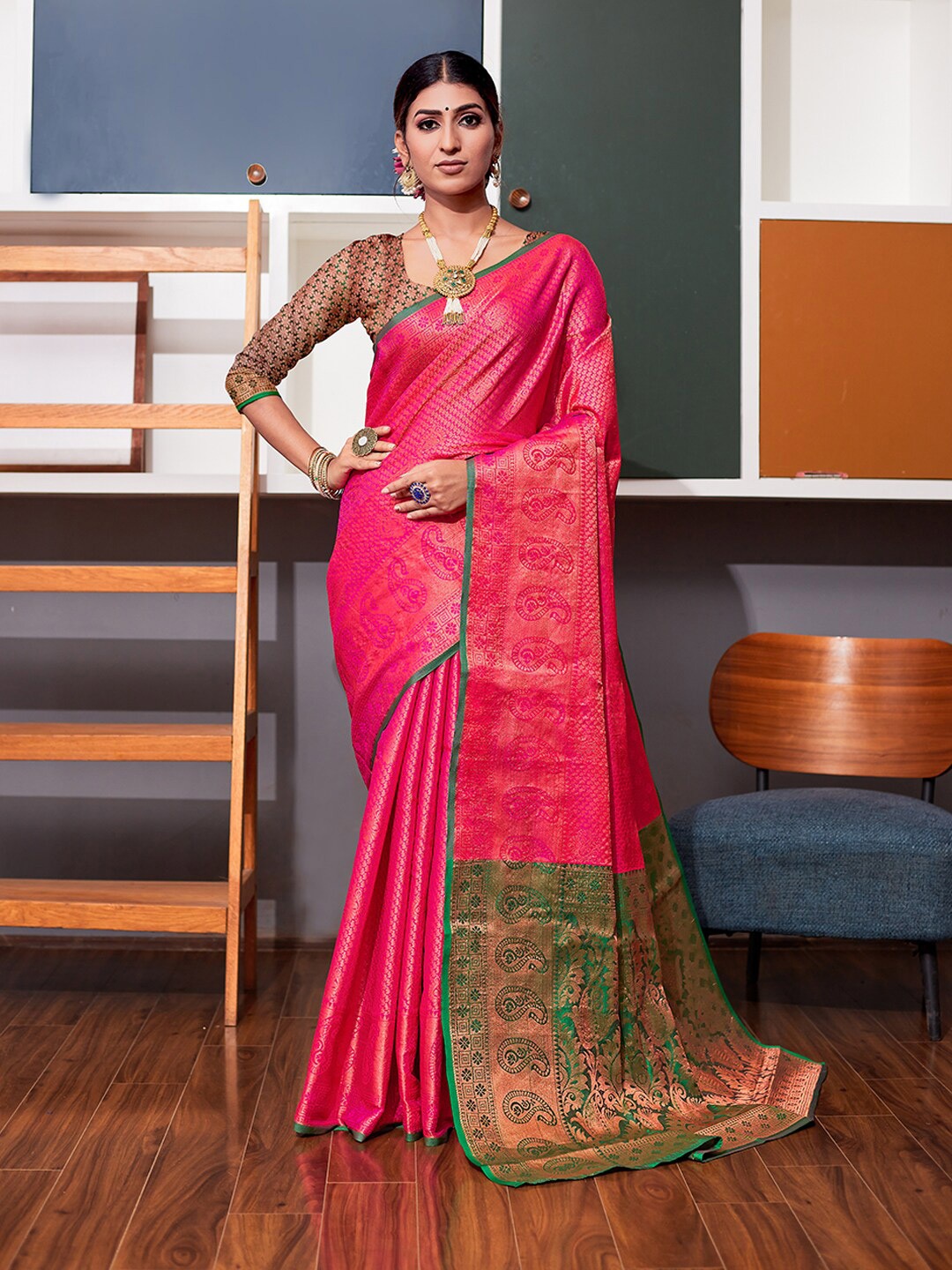 

JUST FASHION Woven Design Zari Art Silk Kanjeevaram Saree, Pink