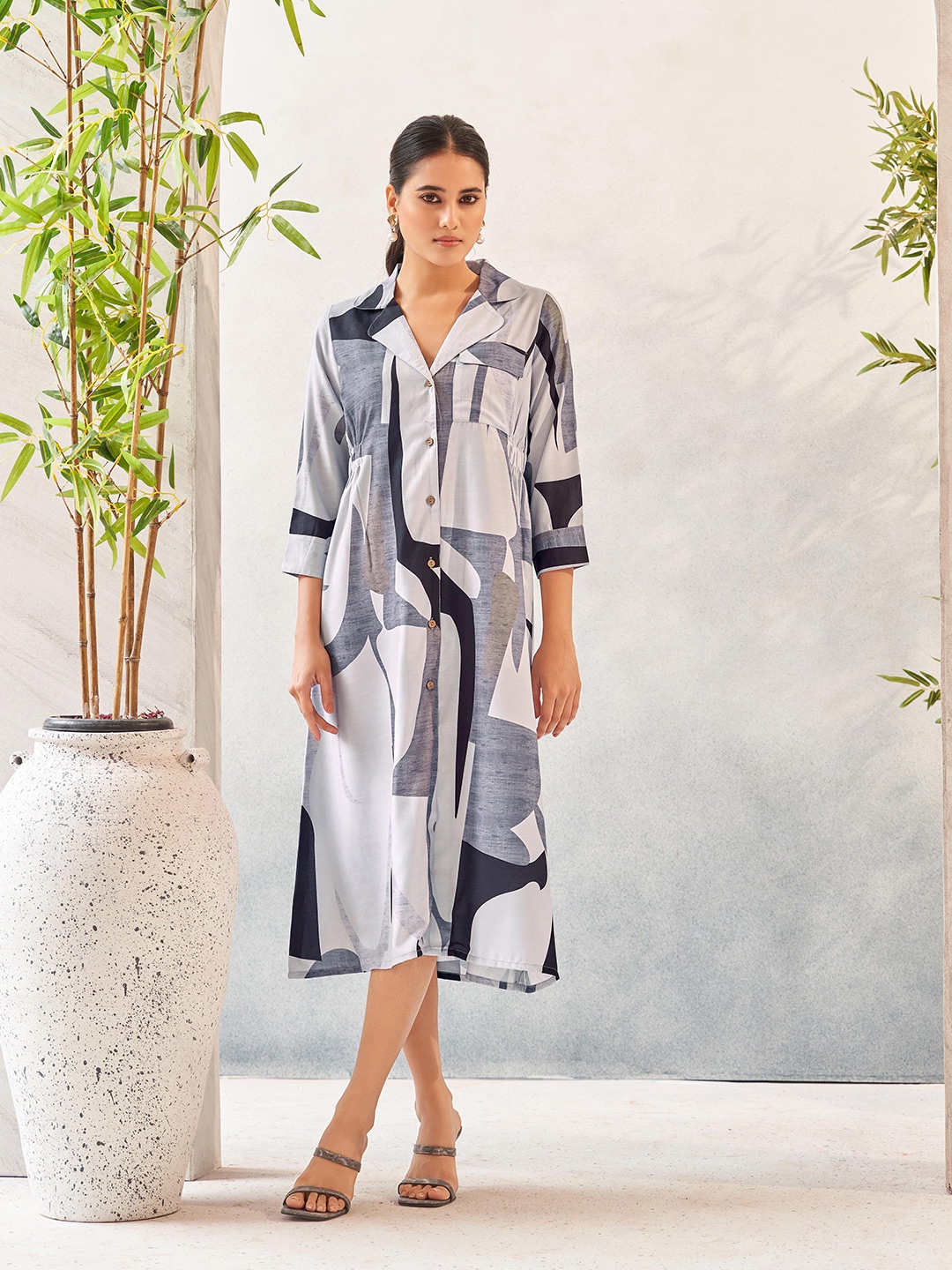 

DRESOUL Abstract Printed Shirt Midi Dress, Grey