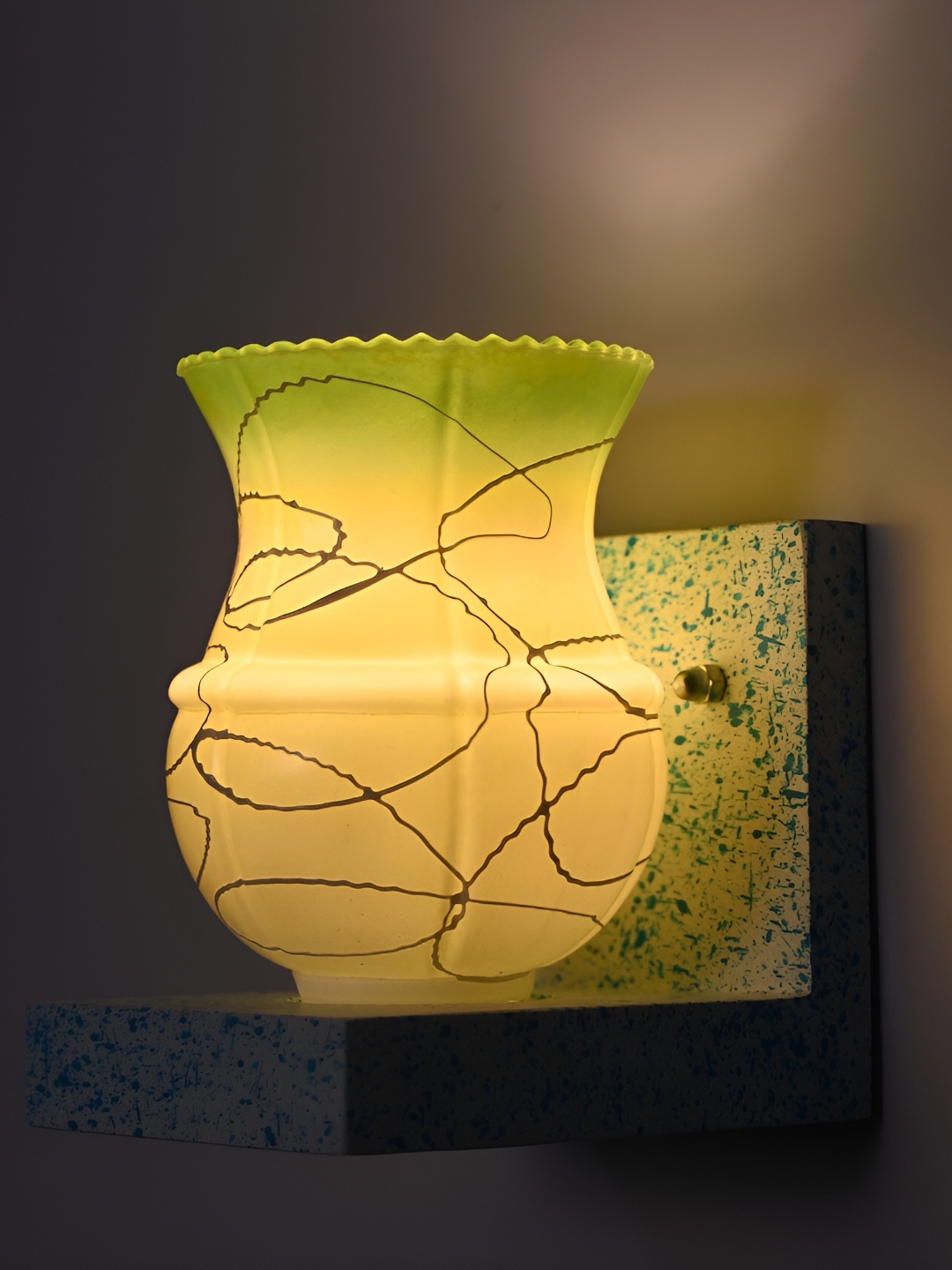 

1ST TIME Green & White Printed Glass Traditional Wall Lamp