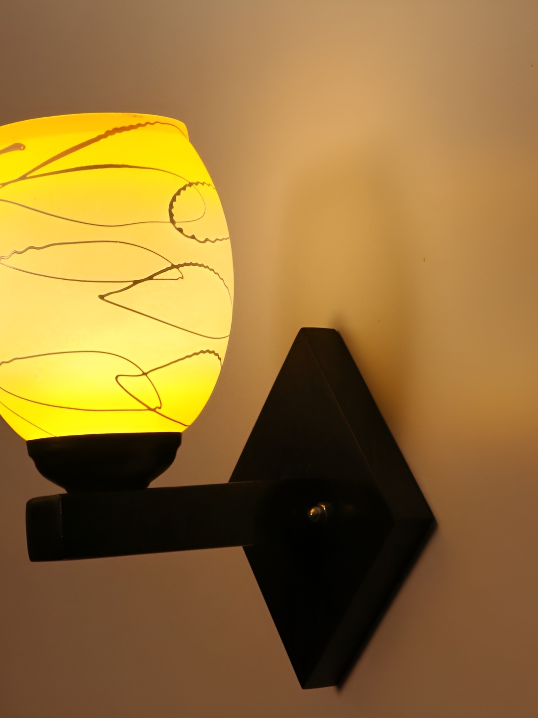 1ST TIME Yellow & White Printed Glass Traditional Wall Lamp