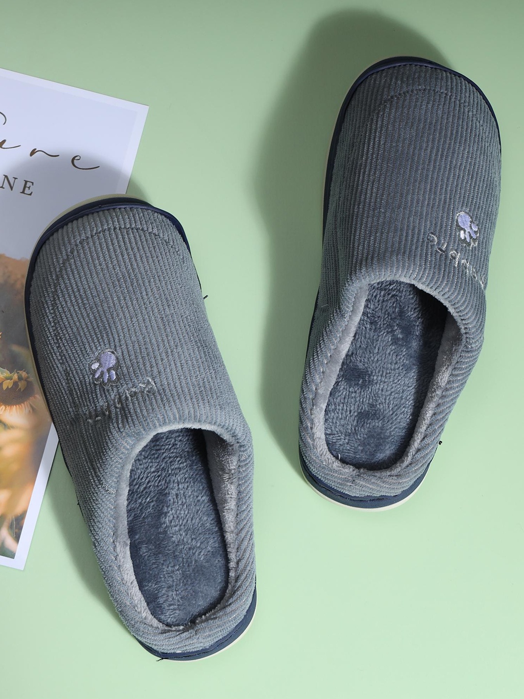 

Mast & Harbour Men Fur Winter Room Slippers, Grey