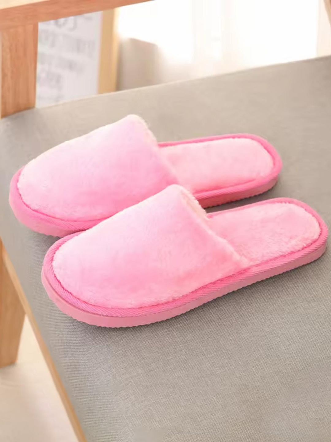 

Mast & Harbour Women Fur Winter Room Slippers, Pink