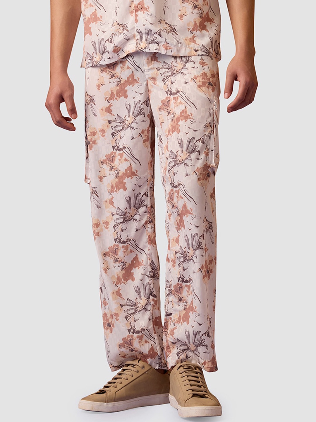

Muvazo Men Printed Regular Fit Track Pants, Brown