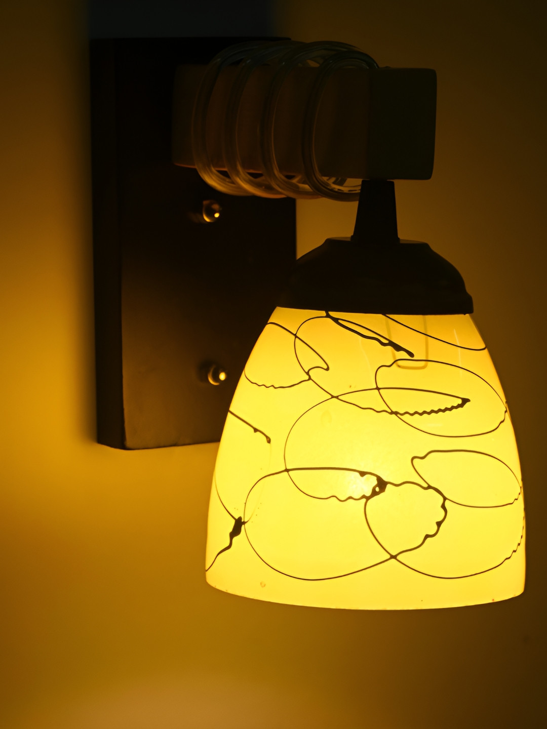 

1ST TIME Yellow & White Printed Glass Traditional Wall Lamp