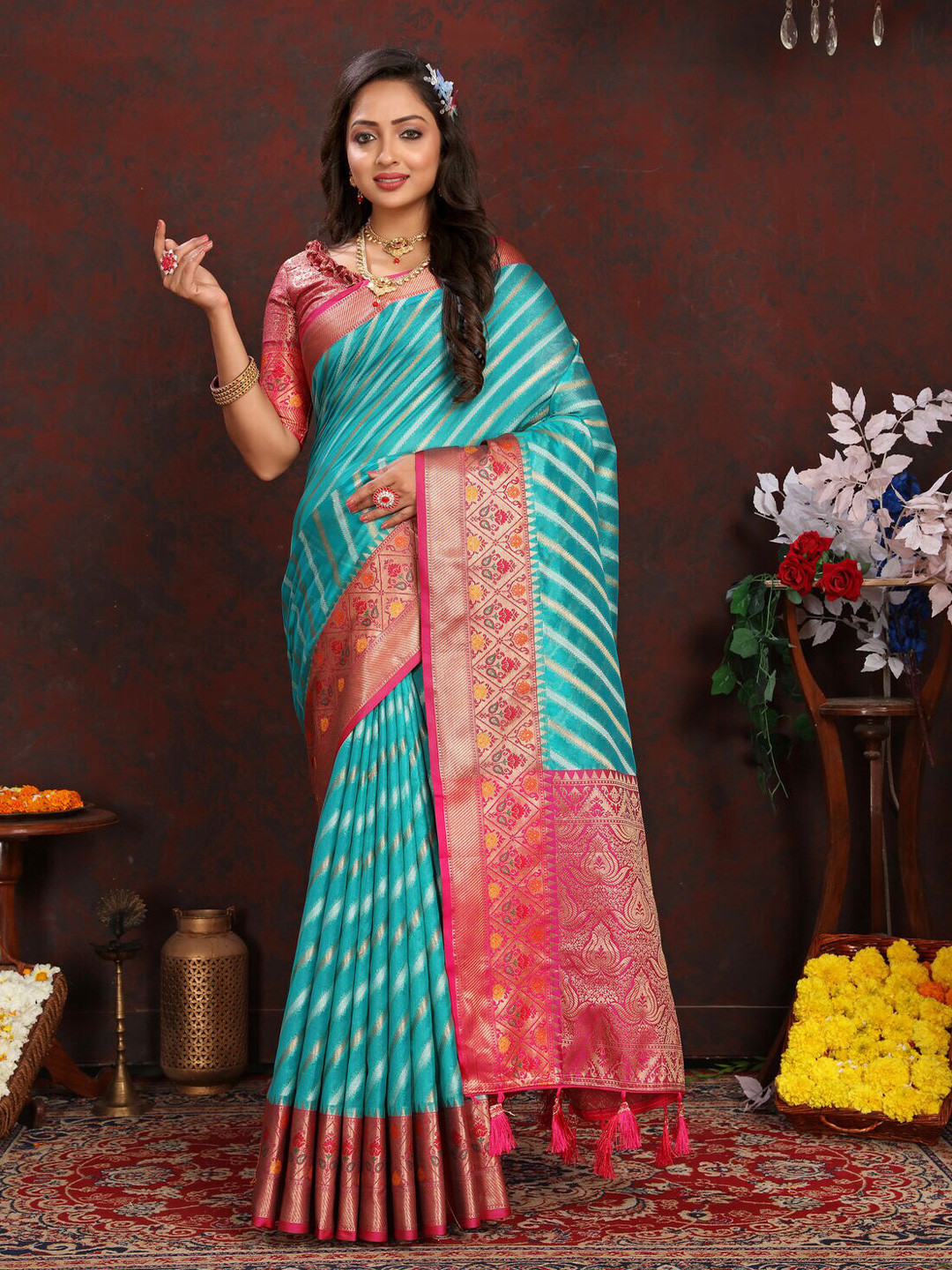 

CATCHY FOREVER Striped Woven Design Zari Banarasi Saree, Blue