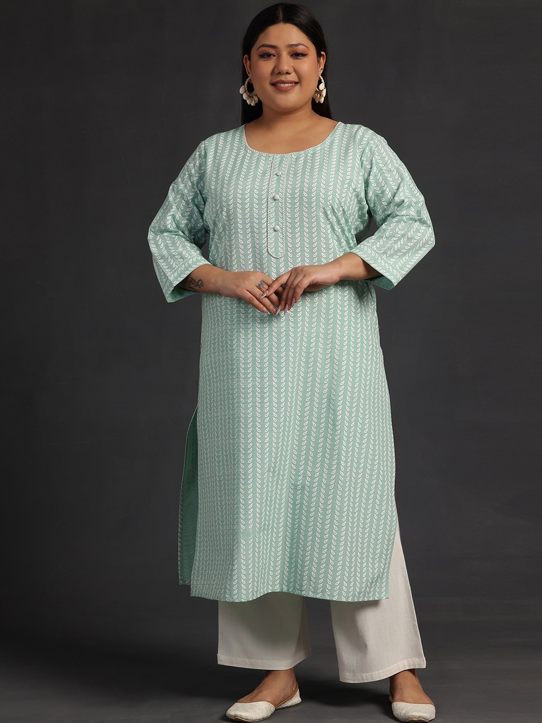 

EXTRA LOVE BY LIBAS Plus Size Striped Round Neck Straight Kurta, Green