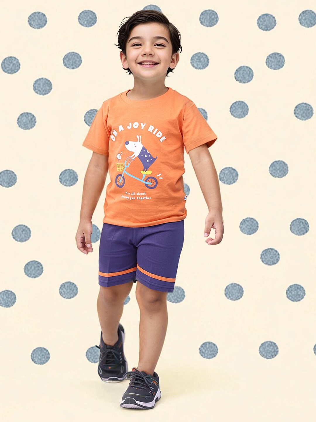 

Toonyport Boys Printed T-shirt with Shorts, Orange