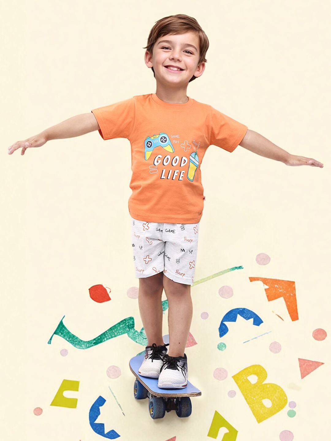 

Toonyport Boys Printed T-shirt with Shorts, Orange