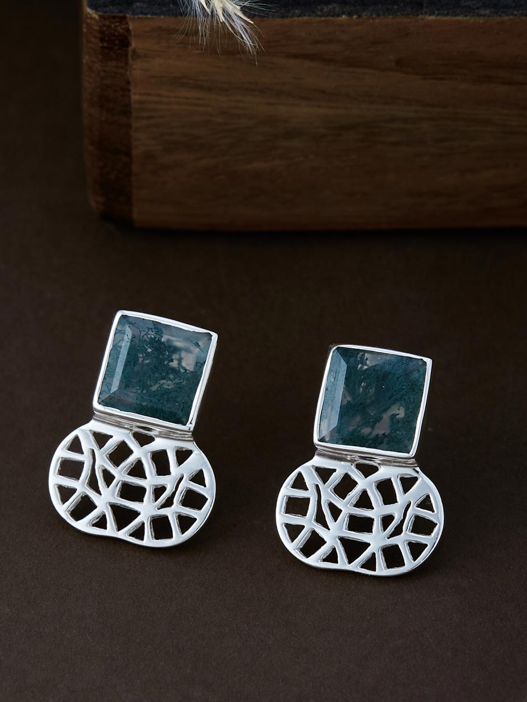 

Fabindia Stone-Studed Contemporary Studs Earrings, Silver