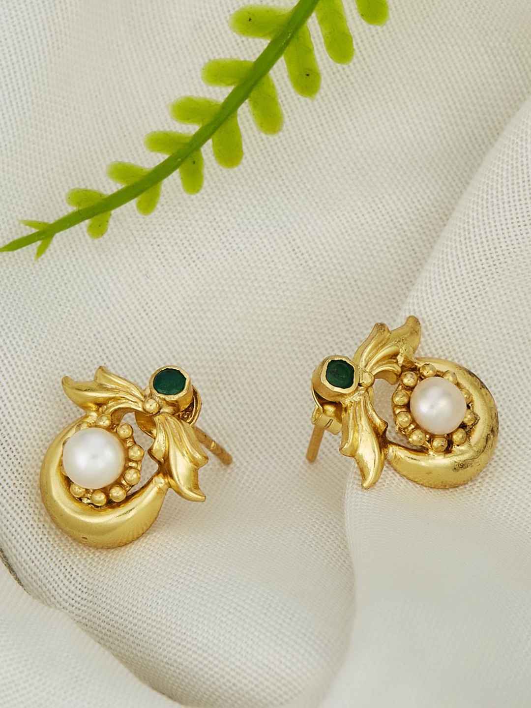 

Fabindia Silver Beaded & Stone Studded Classic Studs Earrings, Gold