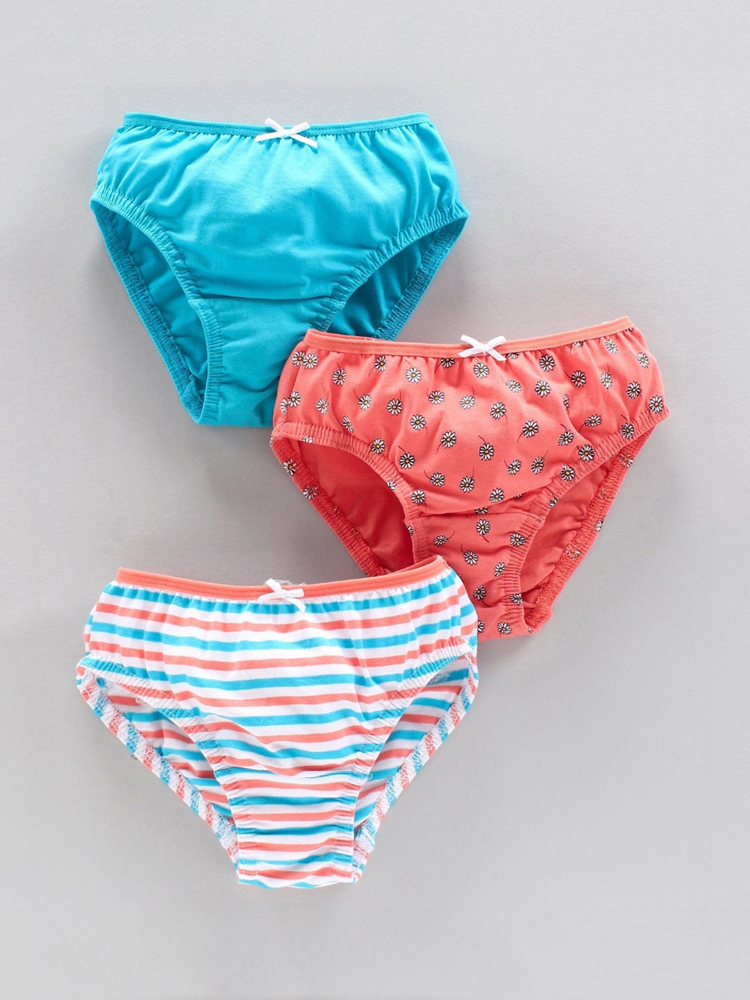 

Honeyhap Girls Pack Of 3 Self-Design Basic Briefs, Blue