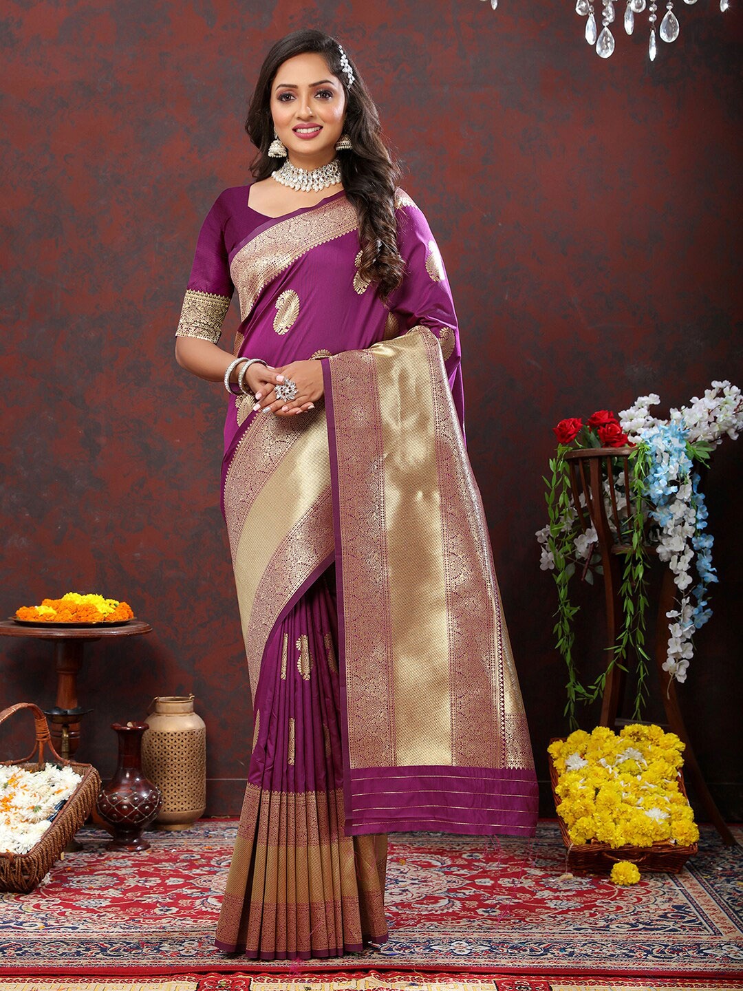 

MARGI DESIGNERS Ethnic Motif Woven Design Zari Banarasi Saree, Purple