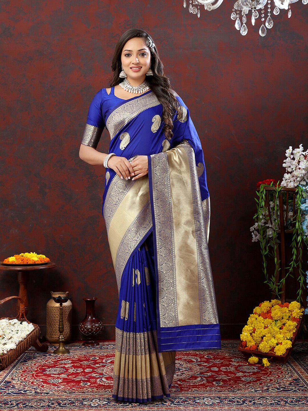 

MARGI DESIGNERS Ethnic Motif Woven Design Zari Banarasi Saree, Blue