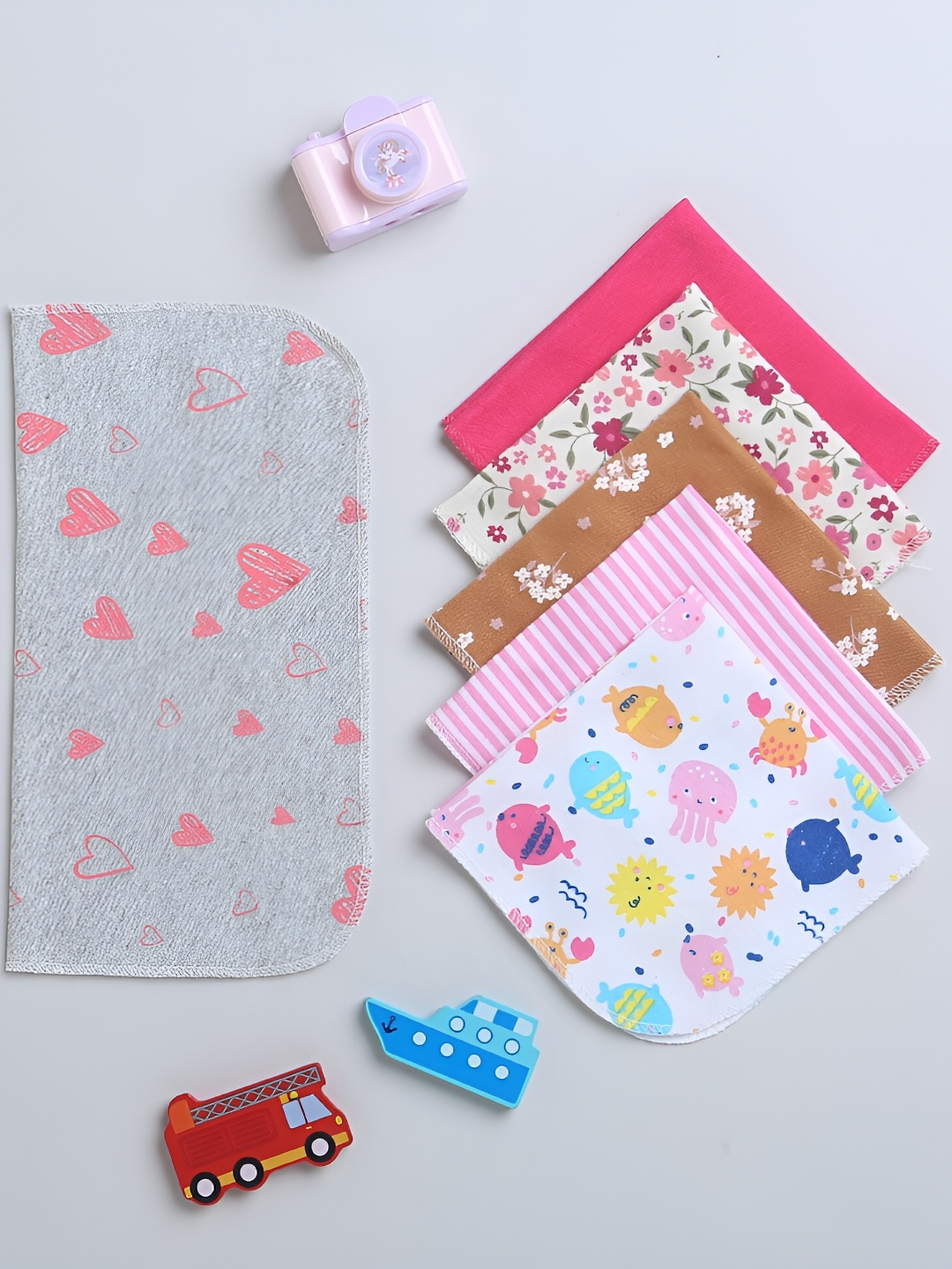 

BUMZEE Pink & White 6 Pieces Printed Cotton Table Napkins