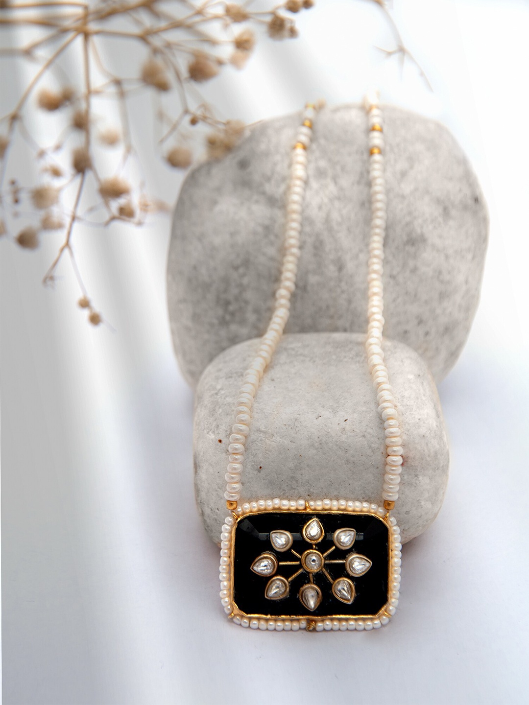 

Neeta Boochra 925 Sterling Silver 22K Gold Plated Necklace