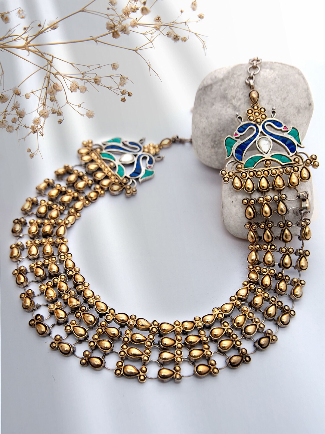 

Neeta Boochra 925 Sterling Silver Gold-Plated Kundan-Studded Necklace